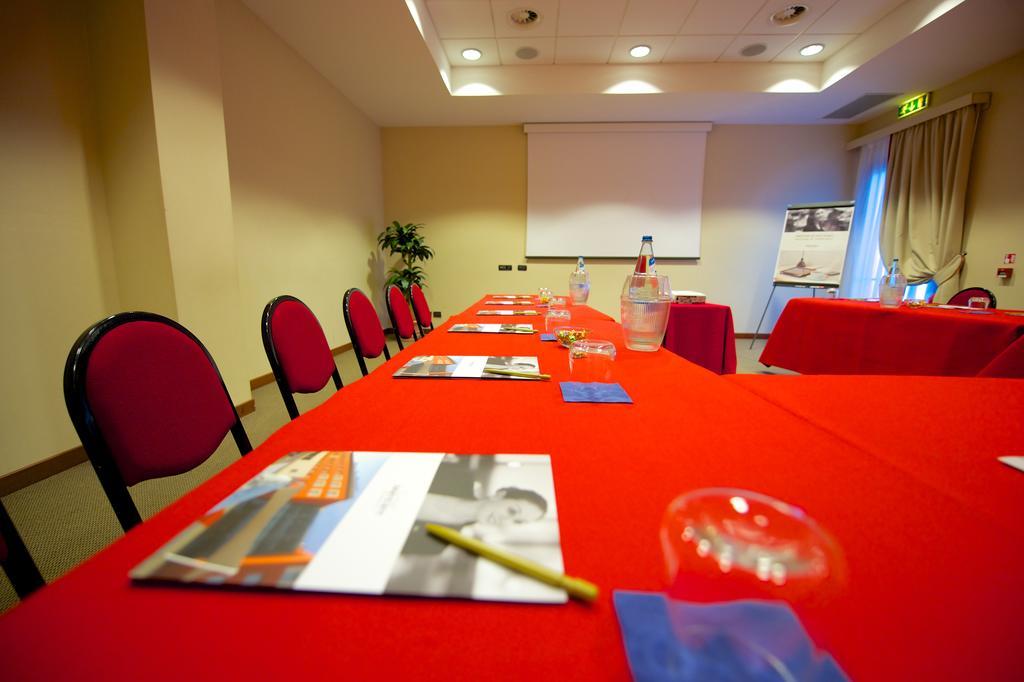 Mercure Genova San Biagio Luaran gambar