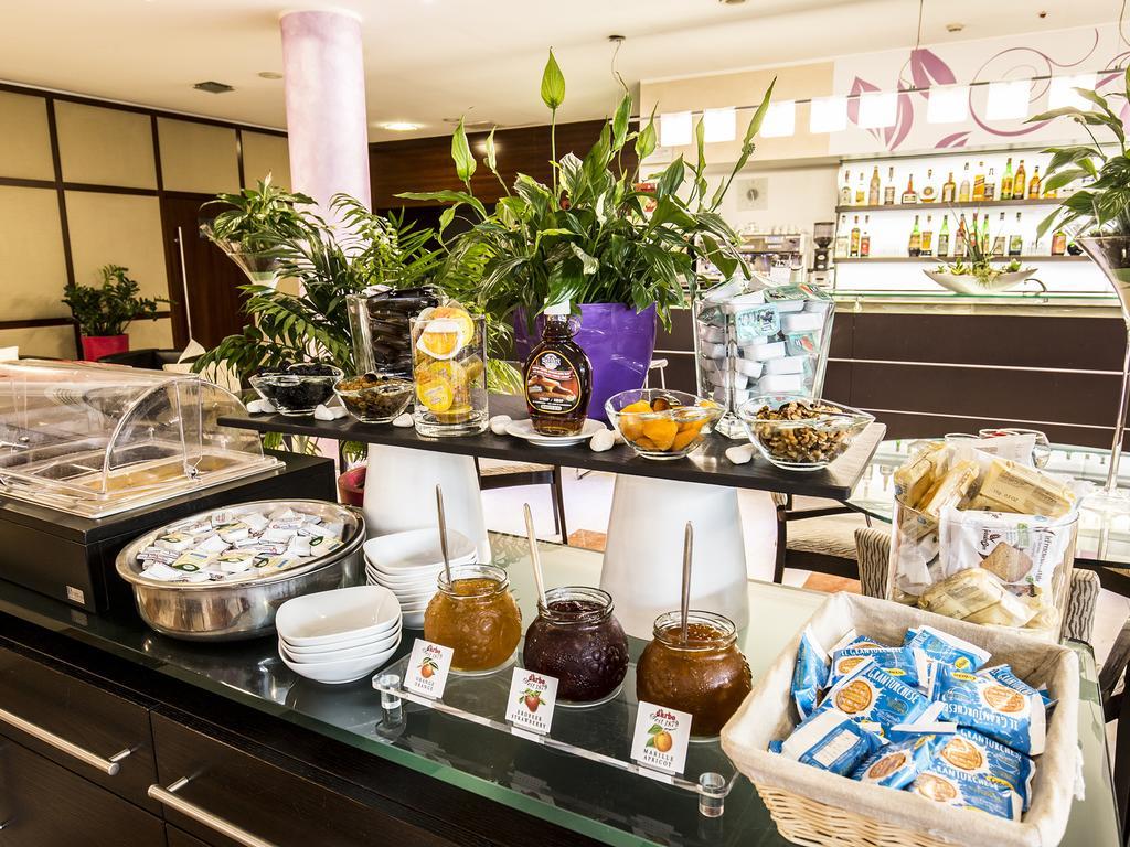 Mercure Genova San Biagio Luaran gambar